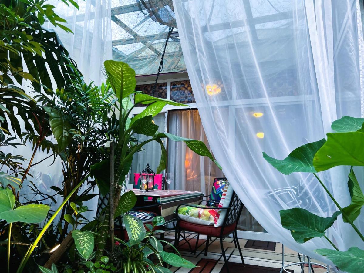 Dickinson Guest House, Guadalajara Expo ภายนอก รูปภาพ