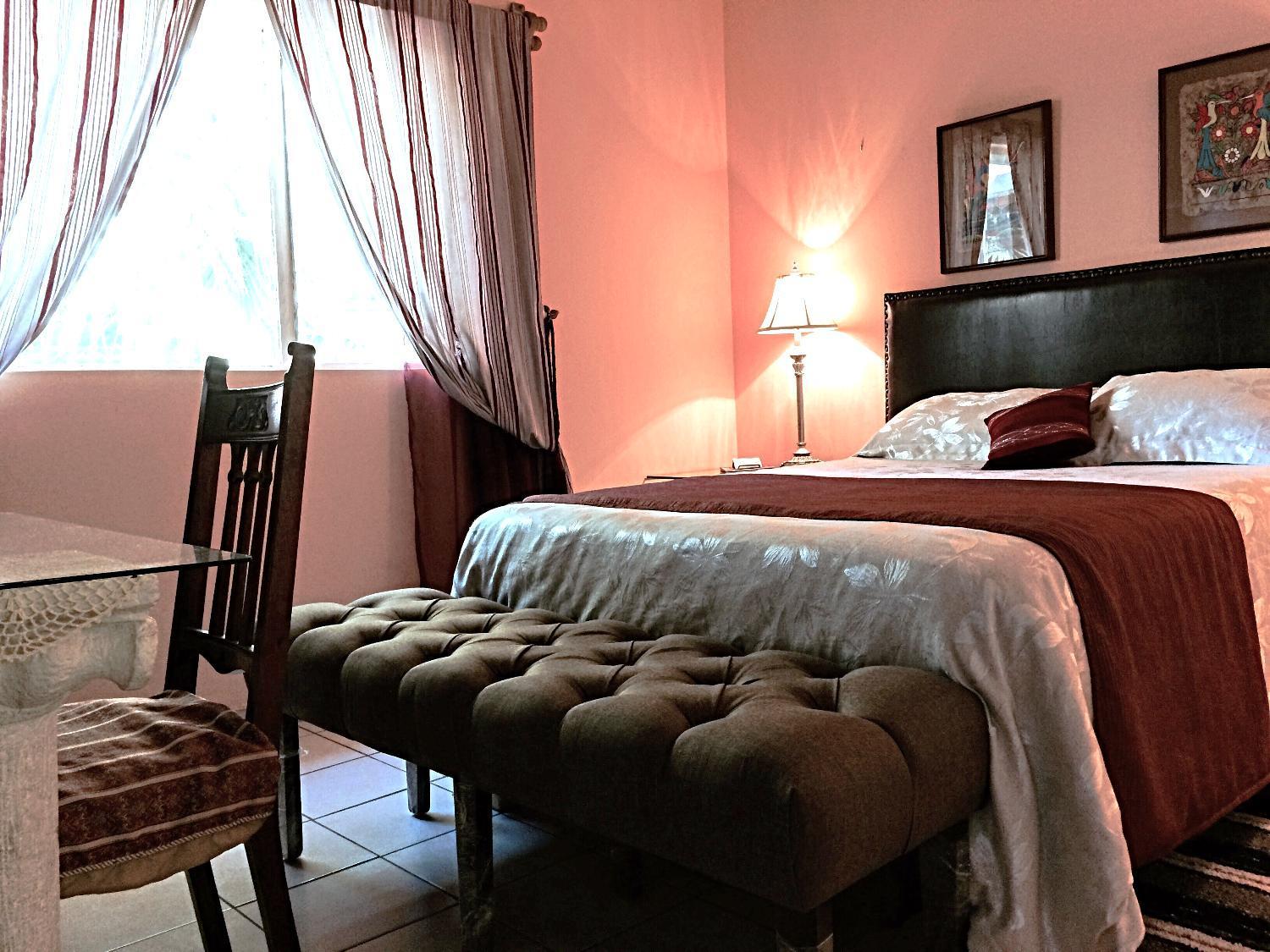 Dickinson Guest House, Guadalajara Expo ภายนอก รูปภาพ